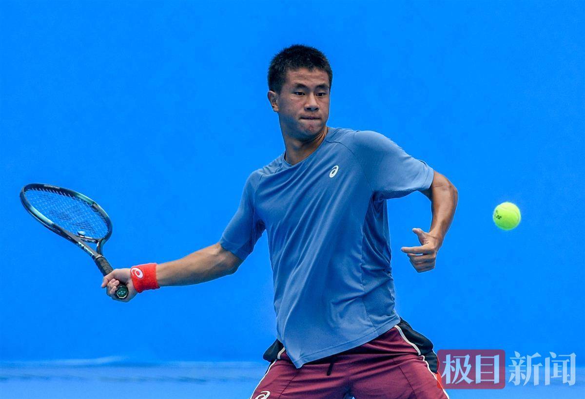 力让他在未 力让他在未