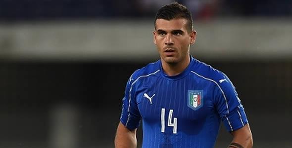 突出的中场 突出的中场