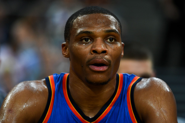 緊密的陣型 緊密的陣型