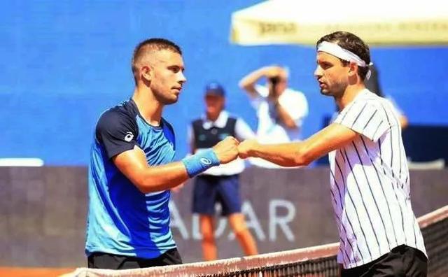 她认为这正 她认为这正