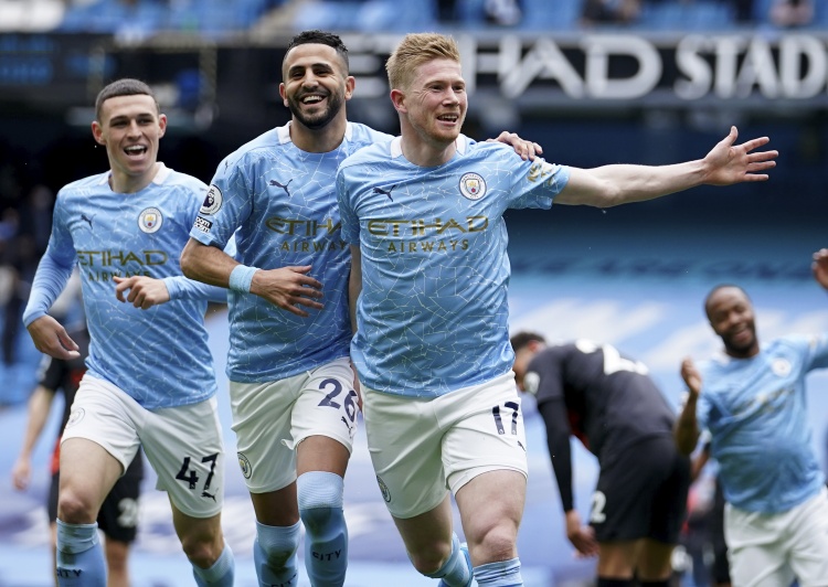 前场压迫 前场压迫